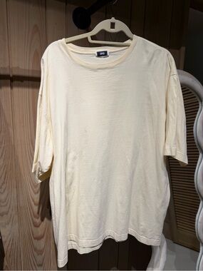Kith Cream Tee – XL – $40